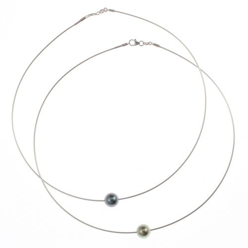 Câble en argent semi-rigide avec 1 perle ronde de Tahiti