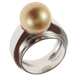 bague-or-blanc-perle-doree-des-mers-du-sud-7168-250x250